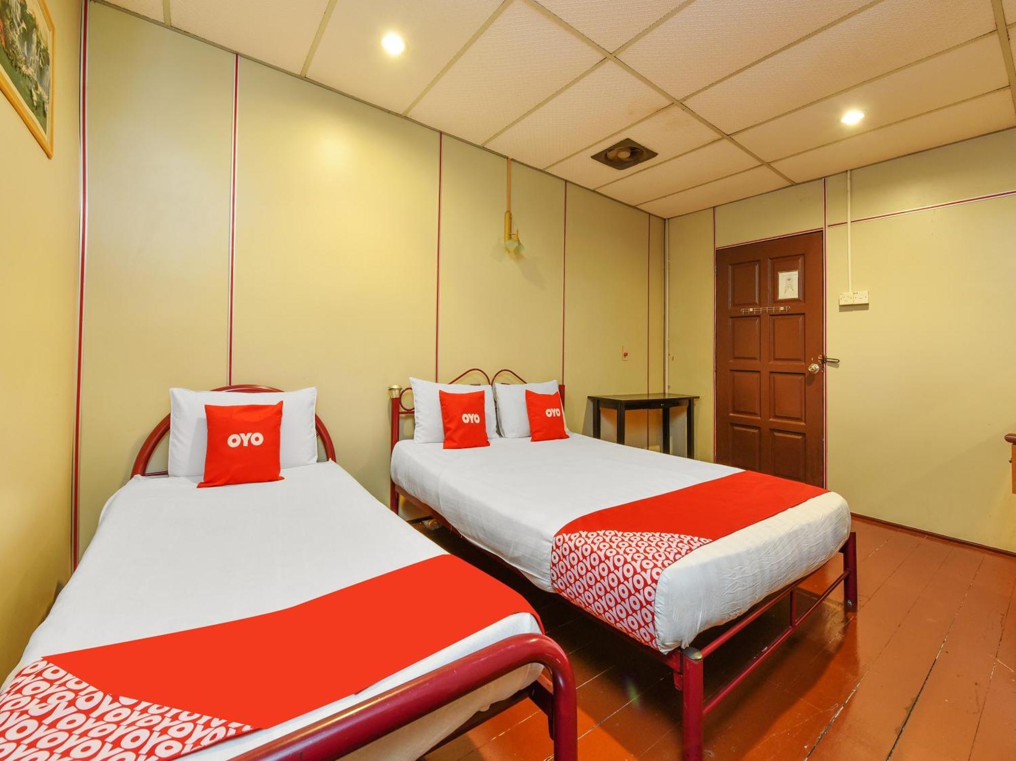 Oyo 90627 Pulau Ketam Inn Кланг Экстерьер фото