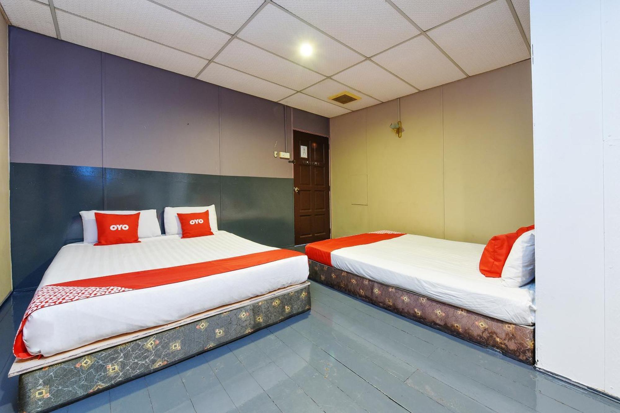 Oyo 90627 Pulau Ketam Inn Кланг Экстерьер фото